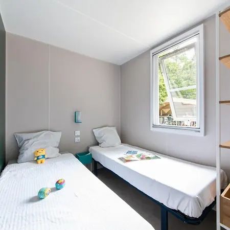 Maeva Escapades Coeur D'ardeche 4*